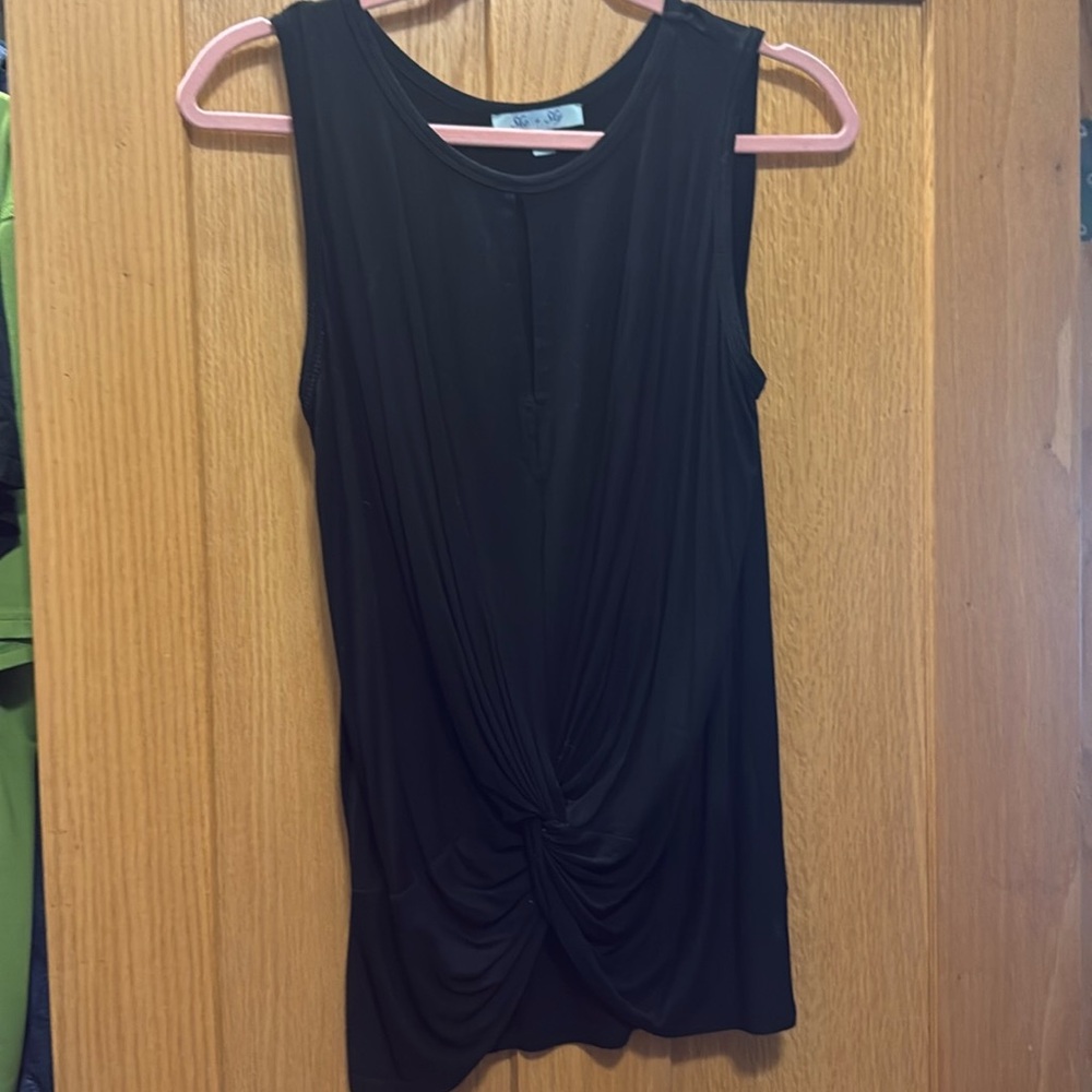 Small black twist gathered front tank- can be used as maternity as well